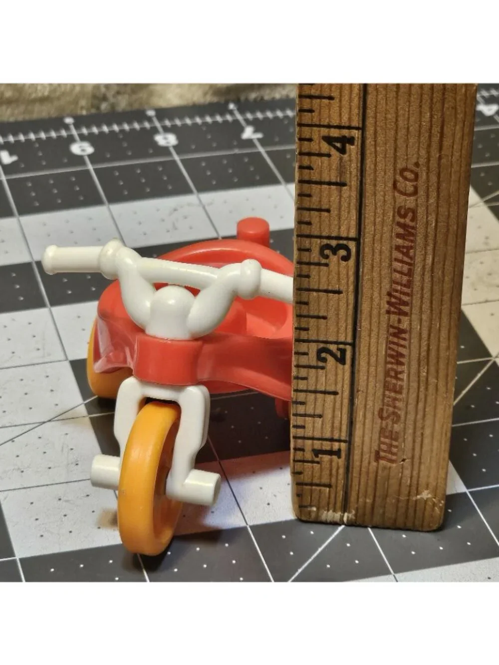 Fisher Price Little People RED TRICYCLE 3 WHEELER TOY for FPLP Figures